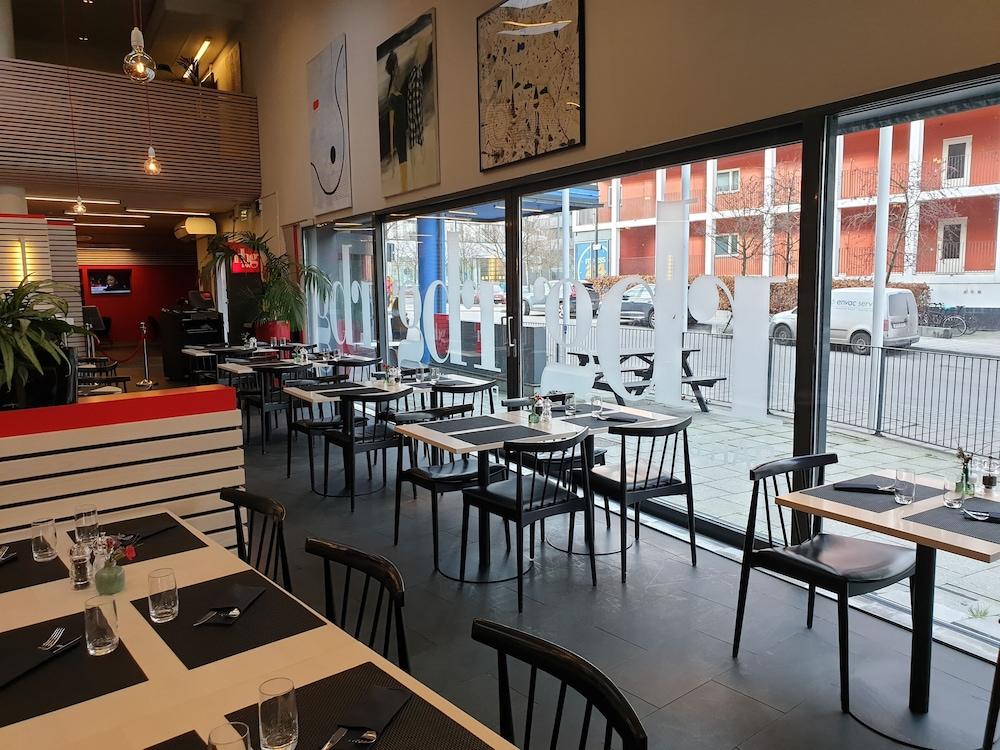 Best Western Plus Park City Hammarby Sjoestad Stockholm Bagian luar foto